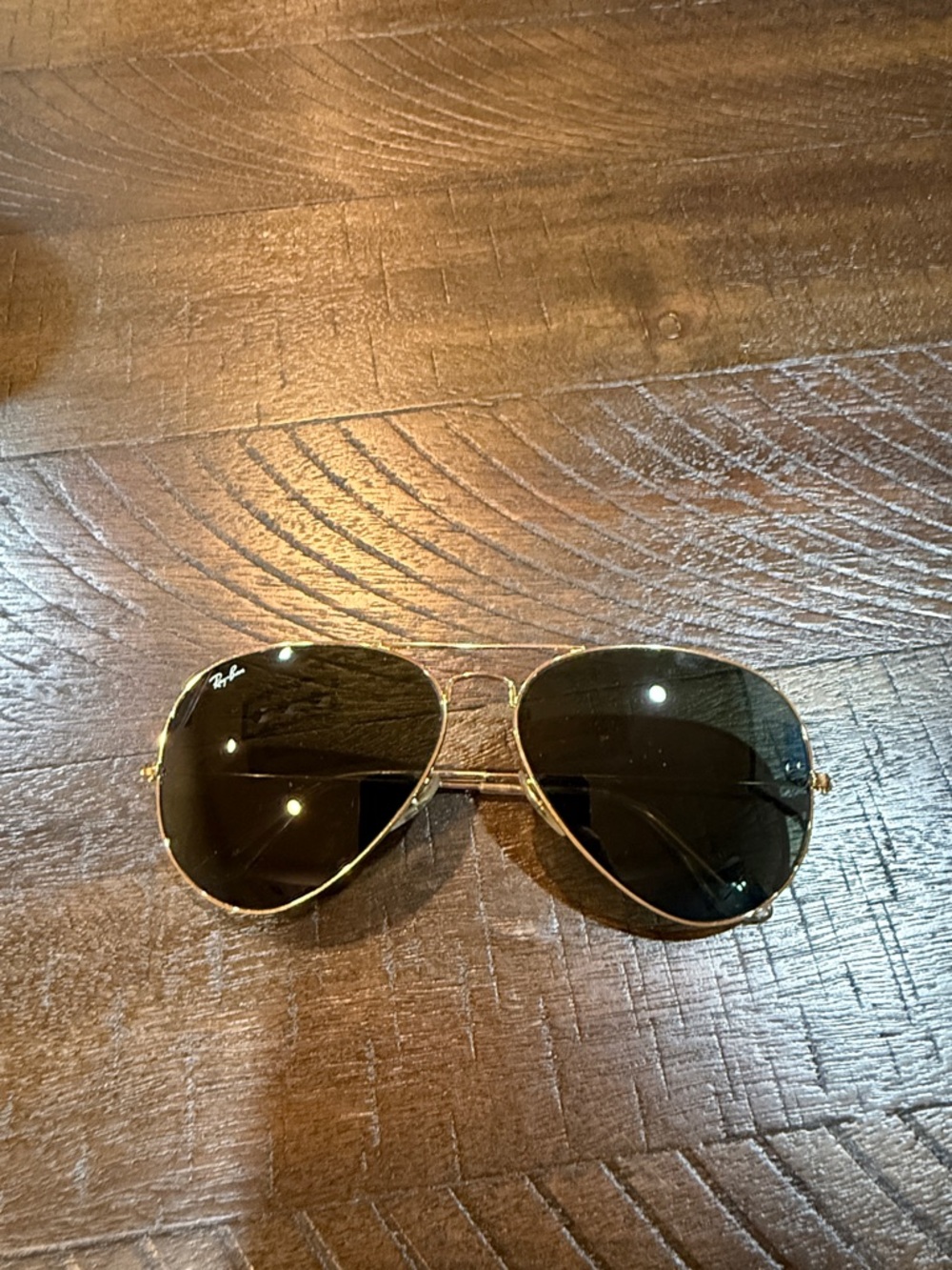 Ray-Ban Gold Aviator Sunglasses with Dark Green Lenses and hard case